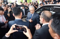Báo chí Indonesia và Malaysia nói gì về mẫu xe VinFast President?