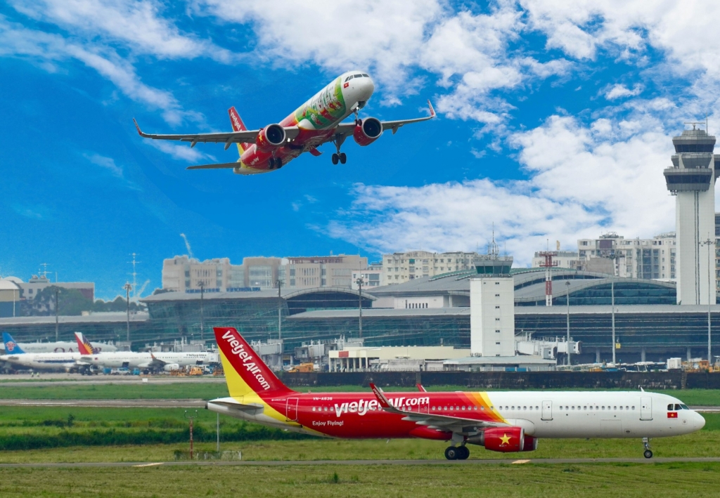 Thoả thích bay chặng Việt - Hàn với hạng vé SkyBoss nâng cấp và Deluxe mới của Vietjet