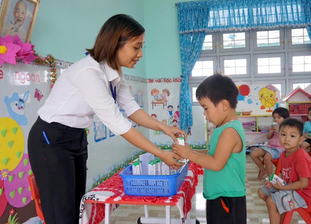Nỗ lực chăm sóc dinh dưỡng vì sự phát triển của trẻ em trên toàn cầu