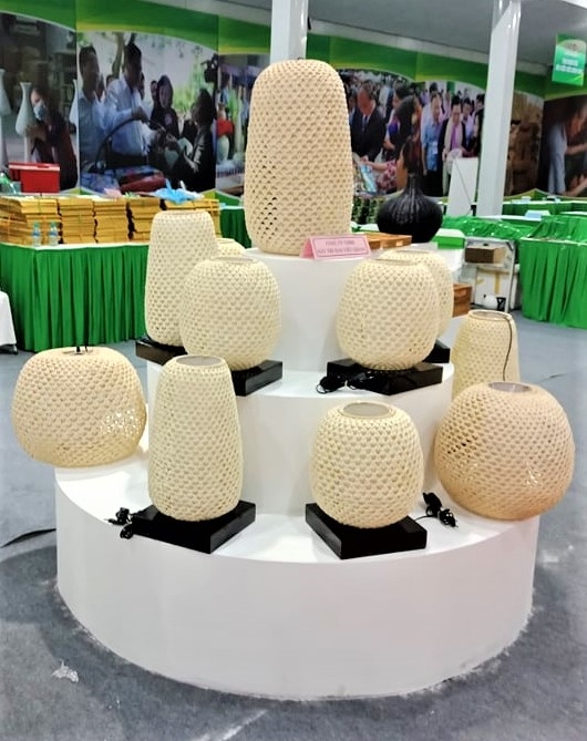 Bộ đèn mây đạt Giải Nhất tại cuộc thi Mỹ thuật ứng dụng toàn Quốc năm 2019 cũng đã được một đơn vị hiến tặng để BTC đấu giá