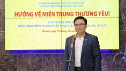 Tập thể Petrovietnam dành gần 5 tỷ đồng ủng hộ đồng bào miền Trung