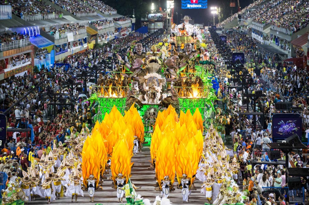 Brazil - thánh địa của carnival