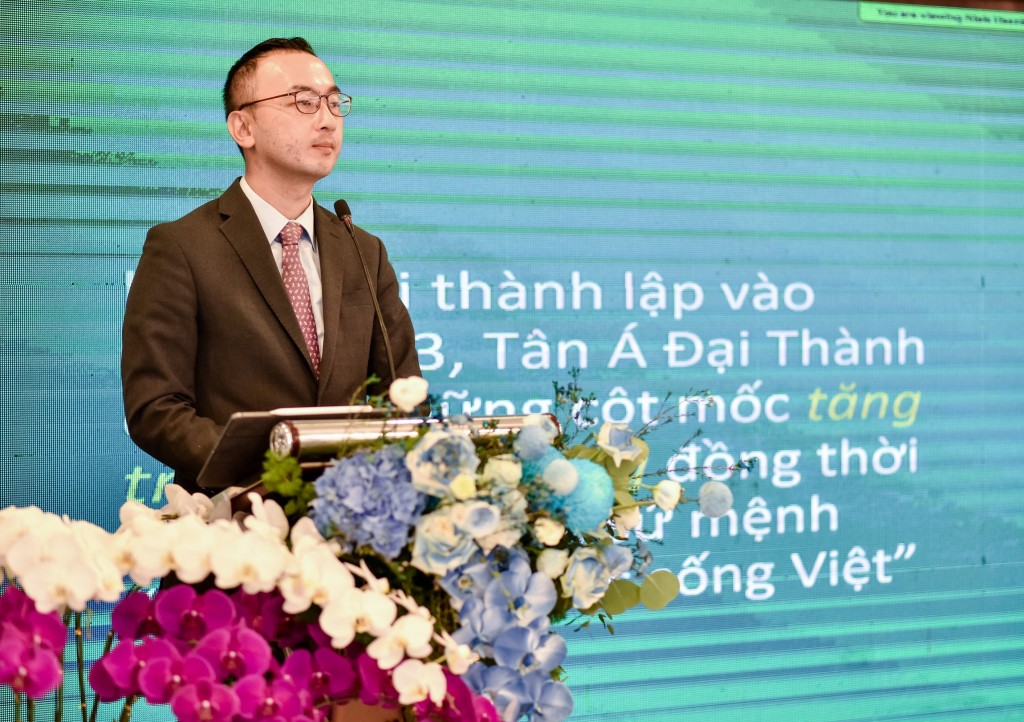 Ông Il-Dong Kwon, Giám đốc điều hành và thành viên hợp danh, Tổng Giám đốc BCG Việt Nam phát biểu tại lễ kí kết