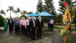 BSR dâng hoa tưởng nhớ cố Thủ tướng Võ Văn Kiệt