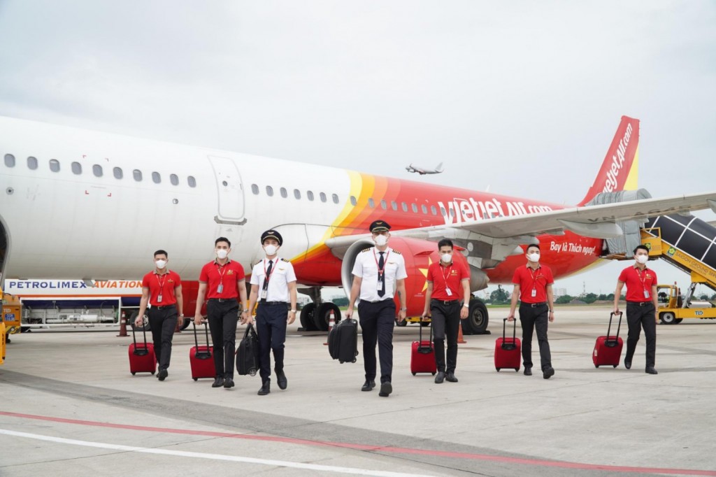 Bùng nổ ngày hội mua sắm cuối năm với cơn mưa vé 0 đồng từ Vietjet