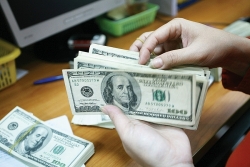 Tỷ giá USD hôm nay 18/12: Xuống nước khi nhà giao dịch quay lưng