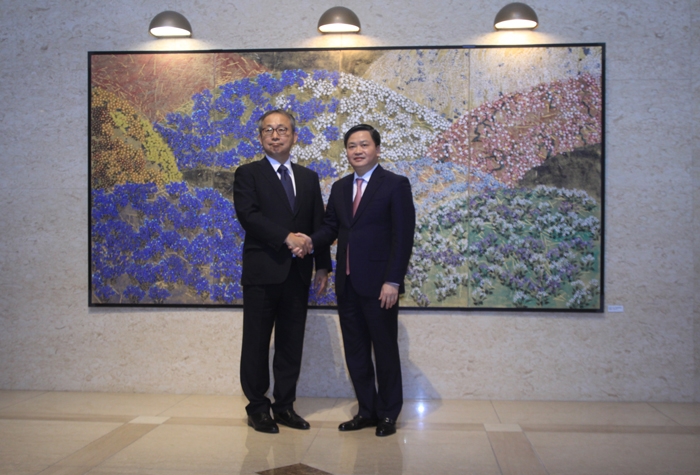 Đại sứ Nhật Bản tại Việt Nam Yamada Takio và Chủ tịch HĐQT VietinBank Lê Đức Thọ tại buổi gặp mặt song phương