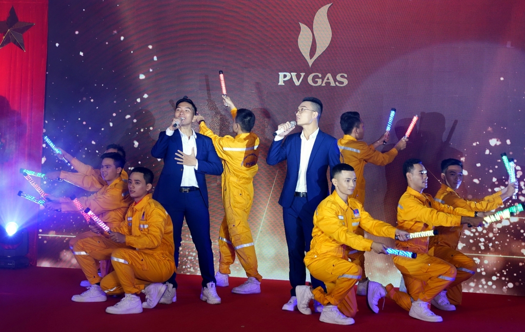 PV GAS phát động thi đua năm 2021