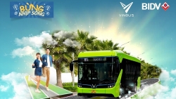 Người dân Thủ đô có thể mua vé xe buýt điện VinBus bằng thẻ BIDV NAPAS
