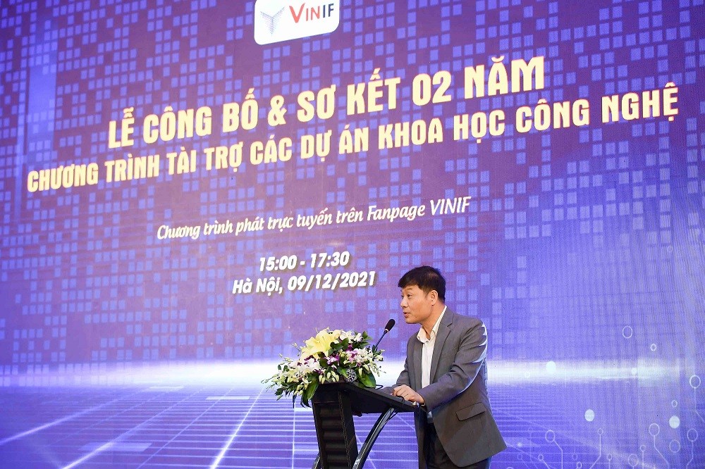 GS.Vũ Hà Văn (Giám đốc Khoa học quỹ VINIF và VinBigData, Tập đoàn Vingroup) phát biểu tại sự kiện