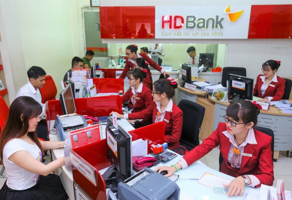 Từ nay, khách hàng HDBank sẽ được tiếp cận các sản phẩm bảo hiểm uy tín đến từ FWD Việt Nam, được trải nghiệm dịch vụ hỗ trợ bởi công nghệ số hàng đầu, giúp quá trình tham gia bảo hiểm dễ dàng và nhanh chóng hơn