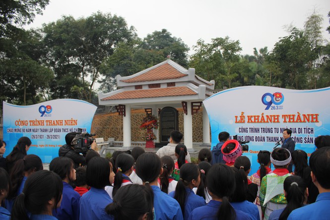 Xúc động lễ khánh thành bia di tích Trung ương Đoàn  - ảnh 18