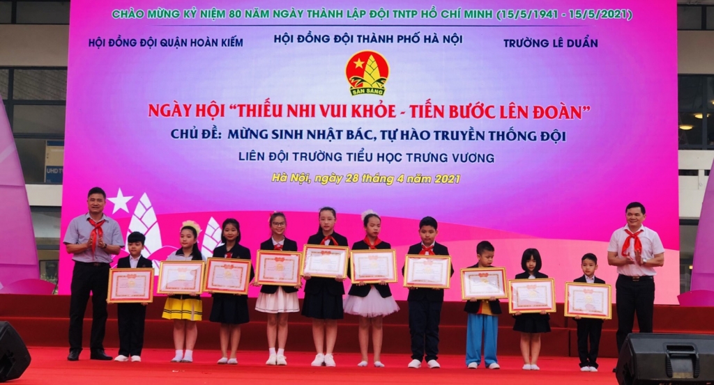 Mô hình điểm ngày hội “Thiếu nhi vui khỏe - Tiến bước lên Đoàn”