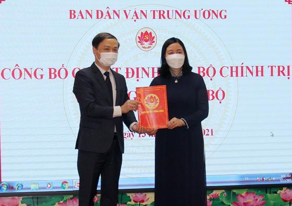 Trao quyết định Phó trưởng Ban Dân vận T.Ư cho ông Phạm Tất Thắng 