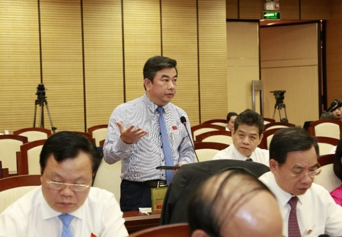 Tổng biên tập Nguyễn Minh Đức phát biểu tại phiên thảo luận tình hình thực hiện kinh tế xã hội tại Kỳ họp thứ 15 HĐND TP Hà Nội khóa XV ngày 6/7/2020