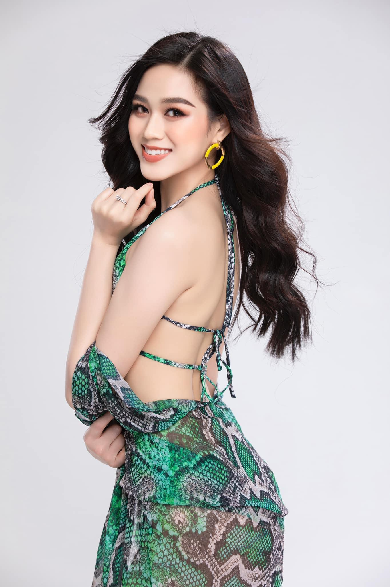 Hoa hậu Đỗ Thị Hà lần đầu tung ảnh bikini sau 6 tháng đăng quang ảnh 5
