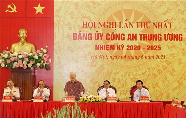 Hội nghị lần thứ nhất Đảng ủy Công an Trung ương (ảnh TTXVN)