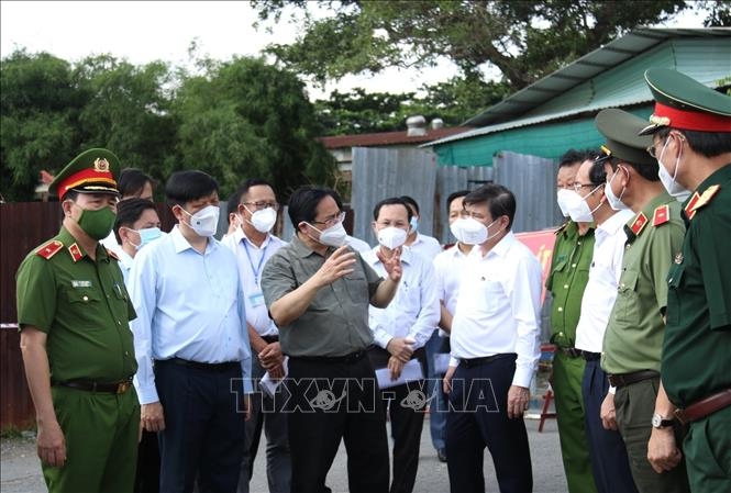 Thủ tướng Phạm Minh Chính cùng đoàn công tác của Chính phủ đã có buổi kiểm tra công tác phòng, chống dịch COVID-19 tại TP. Hồ Chí Minh. 