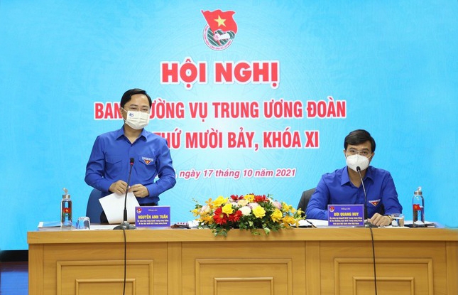 Đồng chí Nguyễn Anh Tuấn, Ủy viên Ban chấp hành Trung ương Đảng, Bí thư Thứ nhất Trung ương Đoàn phát biểu tại hội nghị.