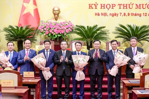 Thủ tướng phê chuẩn kết quả bầu 5 Phó Chủ tịch UBND thành phố Hà Nội