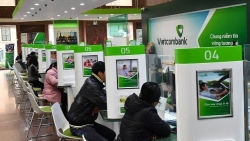 Lãi suất ngân hàng hôm nay 17/2: Vietcombank niêm yết kỳ hạn 6 tháng 3,8%/năm