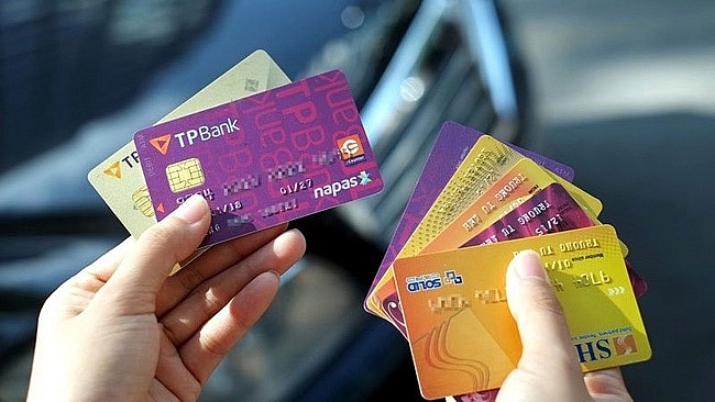 Từ ngày 31/3, 100% thẻ ATM phát hành mới phải gắn chip