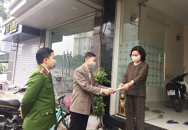 Khi các “Tổ Covid-19 cộng đồng” phát huy vai trò giám sát phòng chống dịch tại Hà Nội