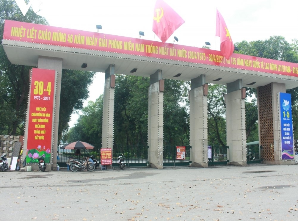 Hà Nội: Các công viên đồng loạt đóng cửa phòng, chống dịch Covid-19