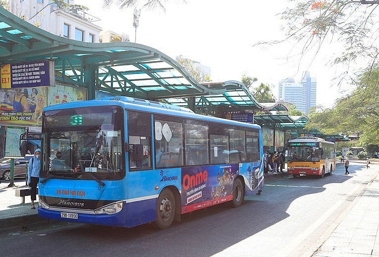 Hà Nội: Đề xuất bổ sung trên 2.500 điểm dừng xe buýt