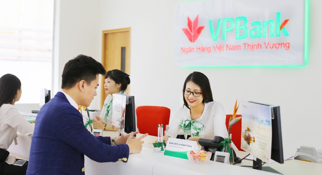 Ngân hàng VPBank niêm yết lãi suất dao động từ 0,2% - 4,9%/năm