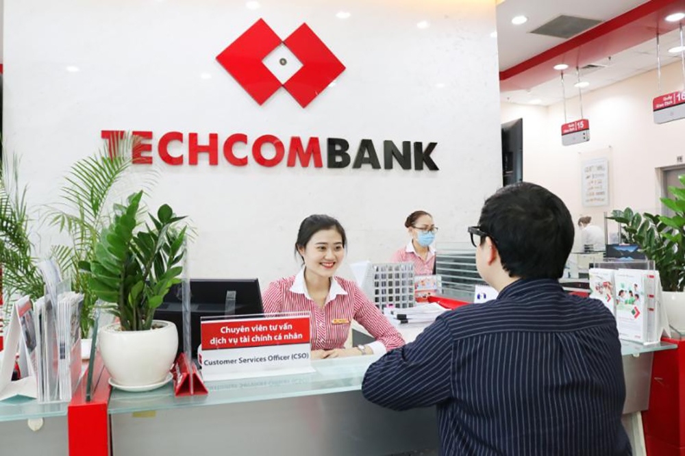 Ngân hàng Techcombank duy trì lãi suất tiết kiệm ổn định so với đầu tháng