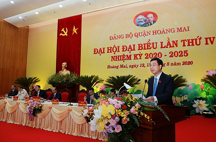 quan hoang mai huy dong moi nguon luc de phat trien ben vung