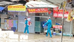 Quận Thanh Xuân tạm dừng hoạt động chợ Nhân Chính từ ngày 26/8