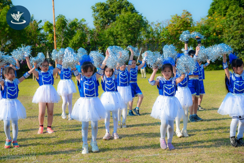 Giờ văn nghệ của các em học sinh tại Khu trải nghiệm sáng tạo Trường PT nhiều cấp Hai Bà Trưng