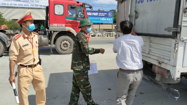 Hải Phòng: Tạm giữ đối tượng "thông chốt" kiểm soát dịch Cầu Nghìn