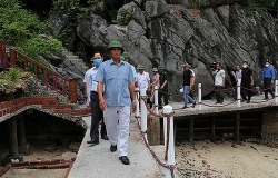 Hải Phòng: Tháo dỡ công trình vi phạm tại Vườn quốc gia Cát Bà