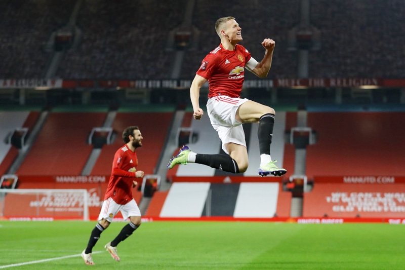 Manchester United nhọc nhằn giành vé vào vòng 4 FA Cup
