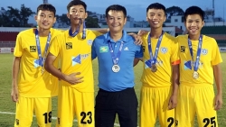 Tin tức bóng đá Việt Nam ngày 3/3: Ở lại Nghệ An, Văn Quyến không đến Đồng Tháp dẫn dắt đội U21