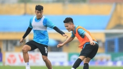Tin tức bóng đá Việt Nam ngày 28/3: Quang Hải có thể ra sân ở vòng 6 V-League 2021