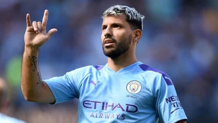 Sergio Aguero chia tay Manchester City sau 10 năm gắn bó