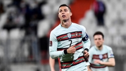 Vòng loại World Cup 2022: Ronaldo lập công trong chiến thắng của Bồ Đào Nha