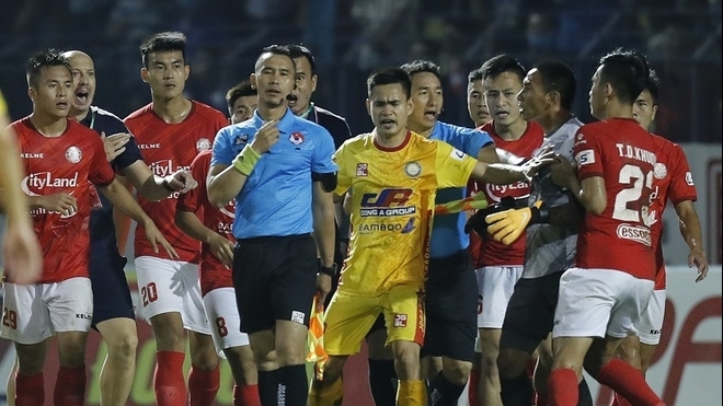 Thủ môn Thanh Thắng bị cấm thi đấu 3 trận