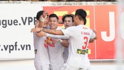 Đánh bại Hà Nội, HAGL vững vàng trên đỉnh V-League 2021