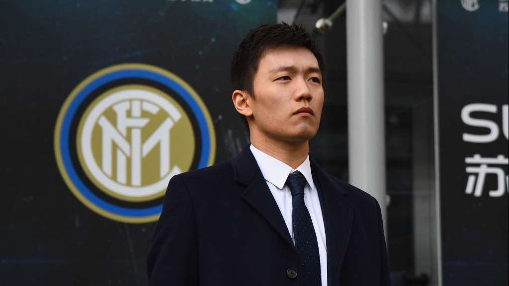 Vừa vô địch Serie A, cầu thủ Inter Milan bị yêu cầu cắt giảm 2 tháng lương