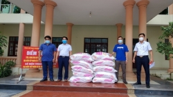 Báo Tuổi trẻ Thủ đô ủng hộ 10 tấn gạo, tiếp tục đồng hành cùng Bắc Giang chống dịch Covid-19