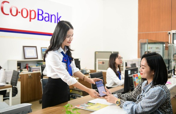 Co-opBank ra mắt dịch vụ chuyển tiền nhanh bằng mã QR