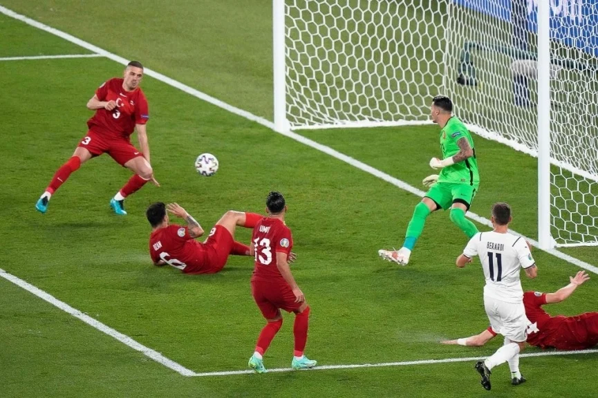 Italia tạo ra “bữa tiệc” bàn thắng ở ngày khai màn Euro 2020