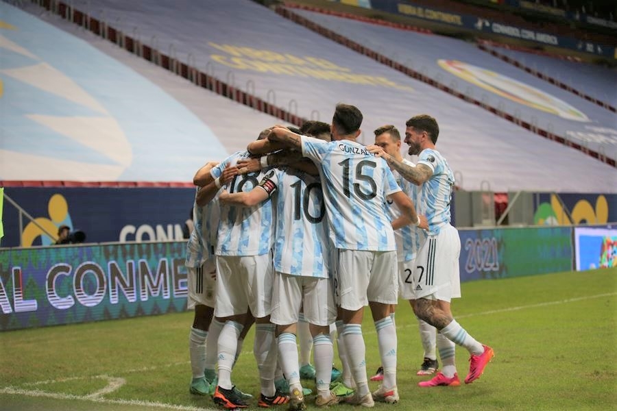 Argentina có chiến thắng đầu tiên tại Copa America 2021