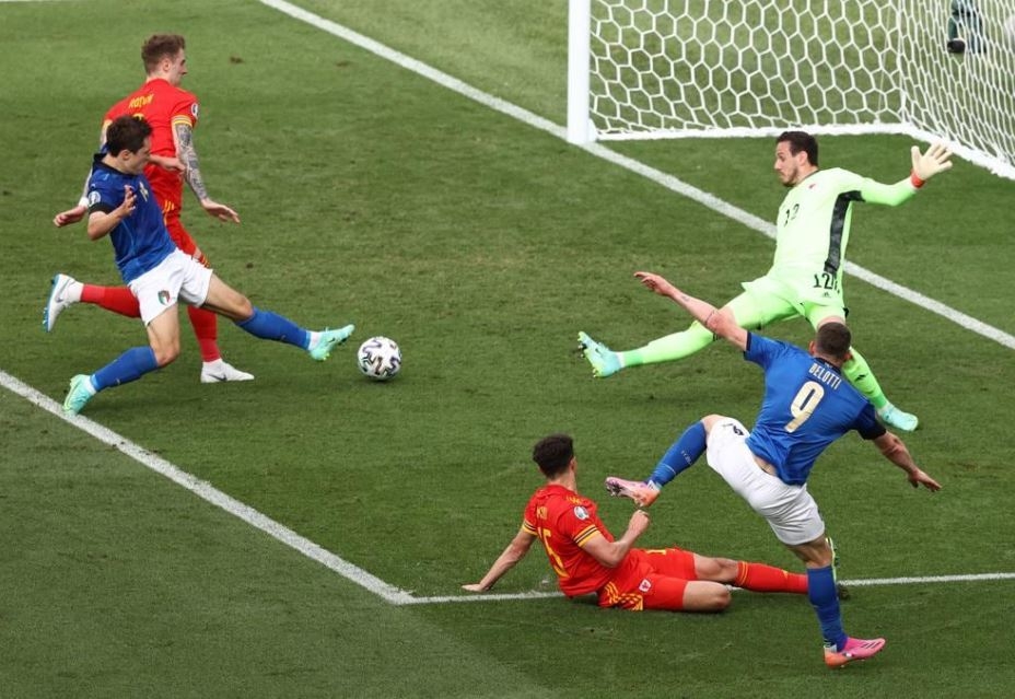 Thua tối thiểu trước Italia, xứ Wales vẫn lọt vào vòng 1/8 Euro 2020