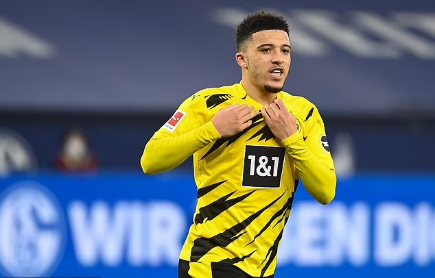 Manchester United hoàn tất thương vụ chiêu mộ Jadon Sancho sau Euro 2020